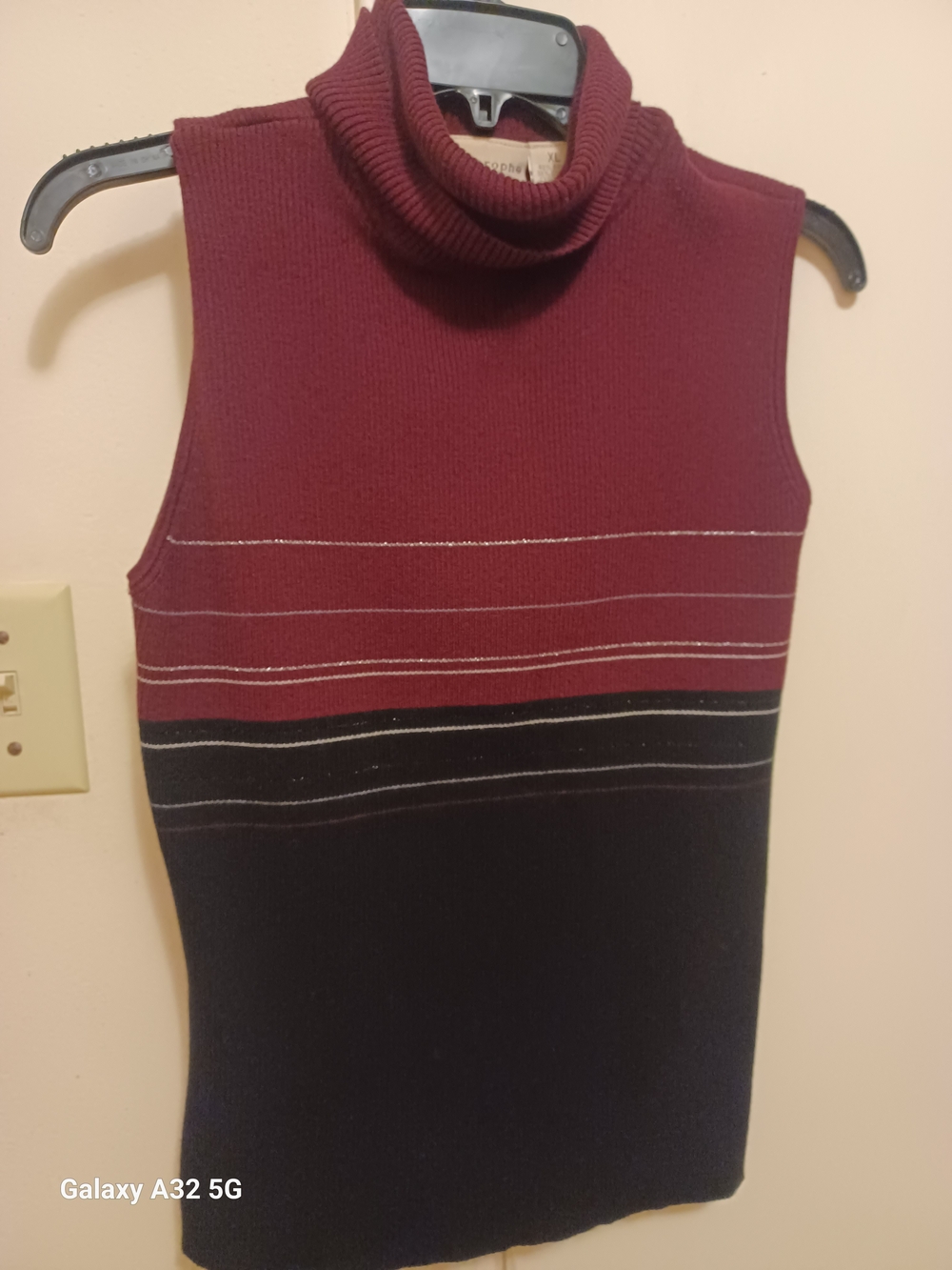 Apostrophe Sleeveless Cowl Neck Sweater - Burgundy and Black